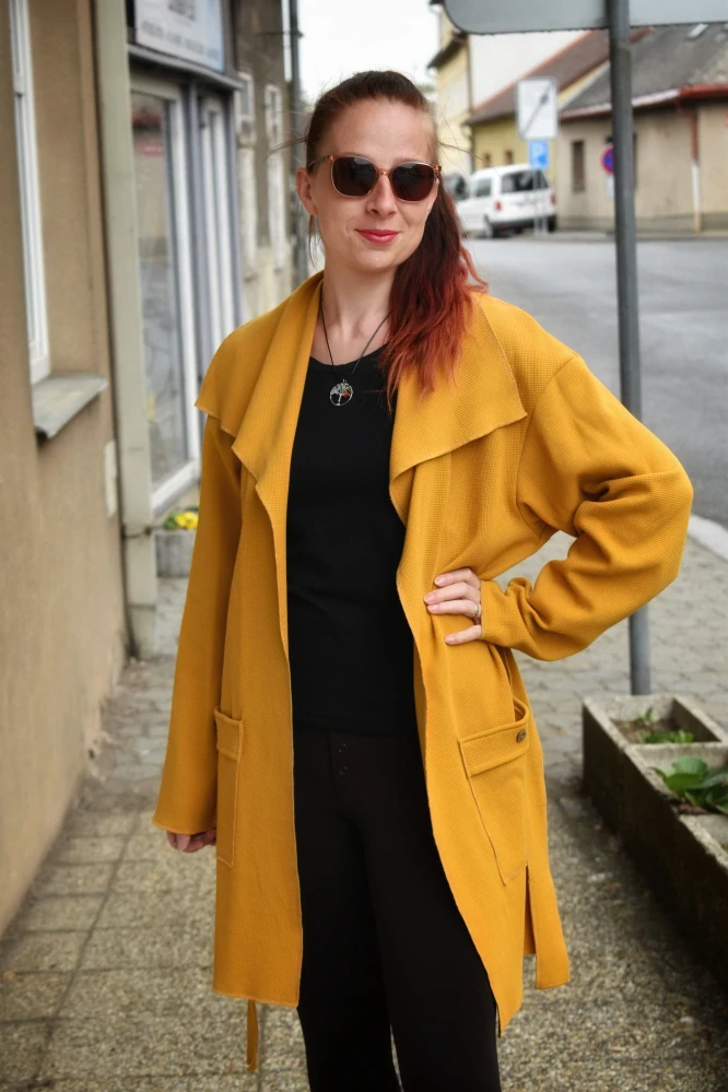 Waffle hug - MUSTARD VIBES