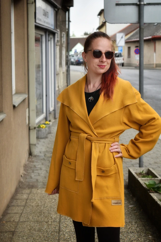 Waffle hug - MUSTARD VIBES