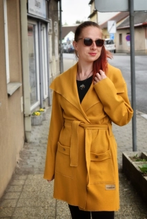 Waffle hug - MUSTARD VIBES